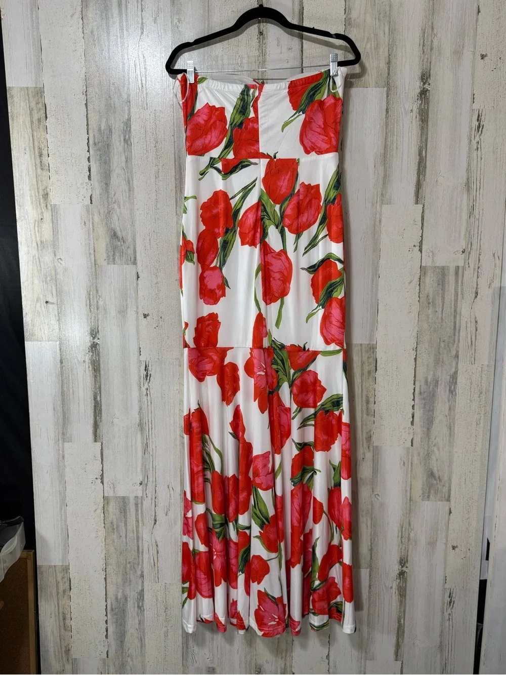 Strapless Mermaid Style Dress with Red Floral Print and Fitted Bodice